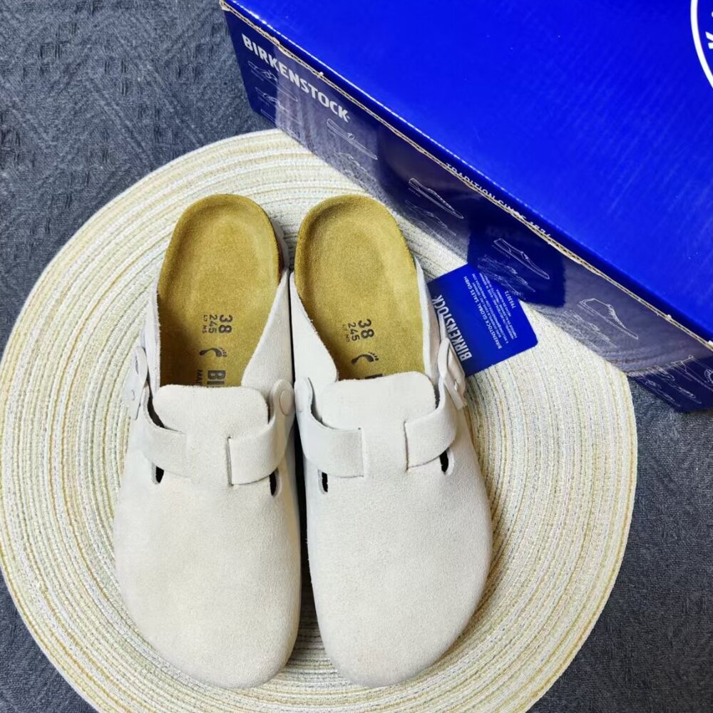Narrow Fit Birkenstock Boston Clogs (Soft Footbed) - Pure White | NEW with Box
